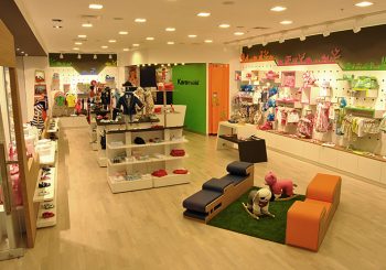 طراحی دکوراسیون فروشگاه لباس کودک - طراحی فروشگاه - طراحی فروشگاه لباس کودک - طراحی دکوراسیون فروشگاه کودک - تماس: 09121641842 – 02188559485