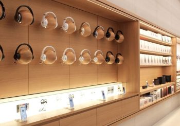 طراحی دکور مغازه موبایل