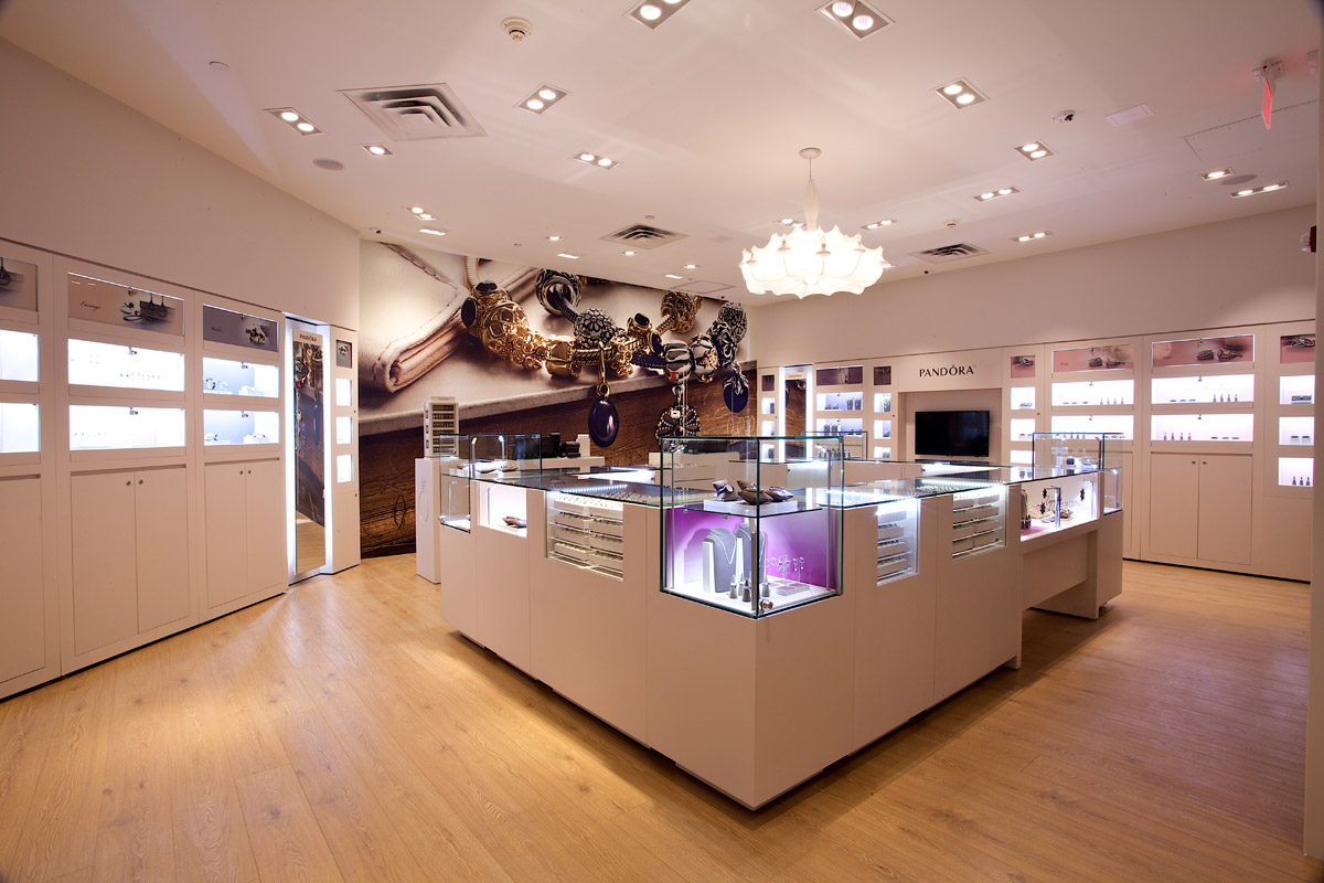 اشتباهات رایج در طراحی دکور مغازه جواهر فروشی